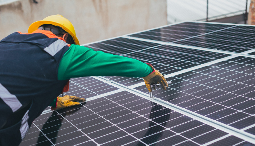 What factors to consider when selecting a Solar Installer or Solar EPC company?                                                                                                                       